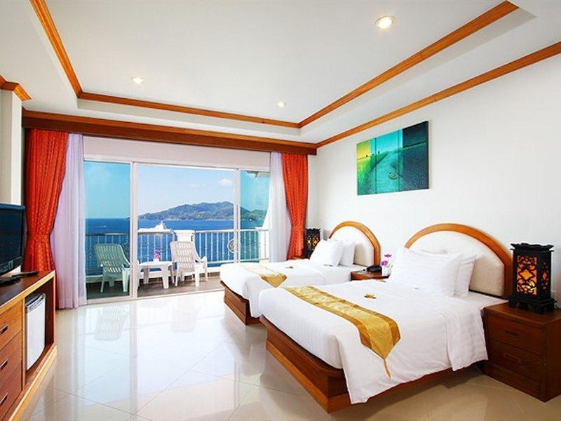Blue Beach Club & Resort Patong Extérieur photo